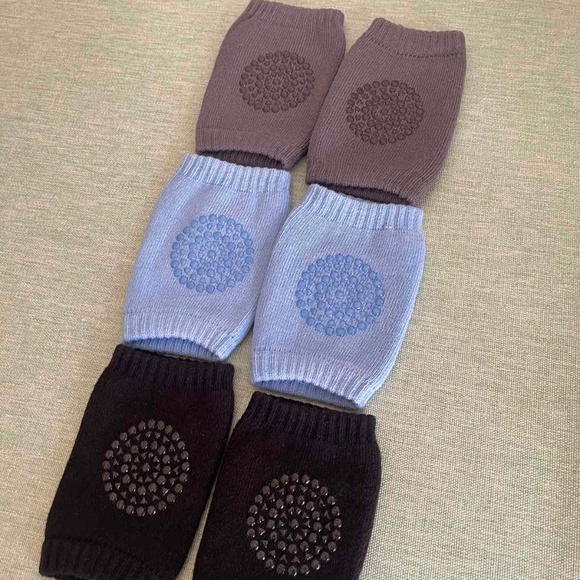 Baby Knee Socks with grip (Set of 3) - Picture 2 of 7